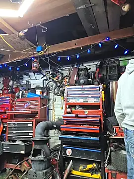 twistafatpipe online show from March 1, 2026, 4:14 am