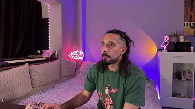 Secret Lovers1 online show from June 1, 2026, 6:31 pm