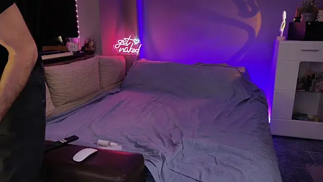 Secret Lovers1 online show from June 2, 2026, 6:21 pm