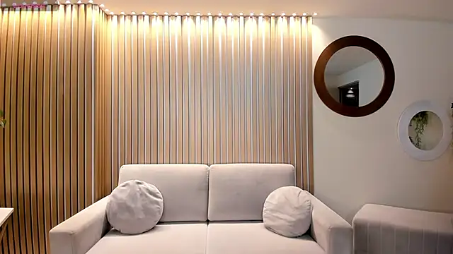 NataliaGaret online show from April 12, 2026, 10:59 pm