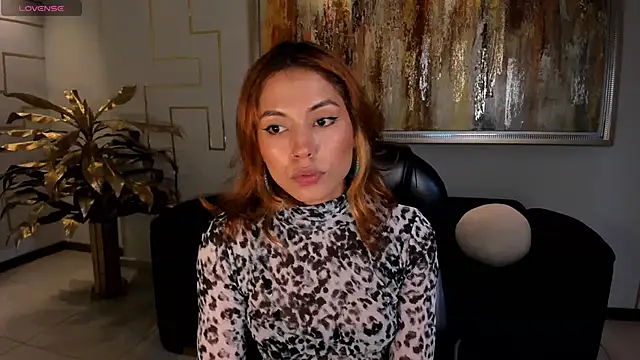 AmberColors  online show from September 23, 2025, 7:28 pm