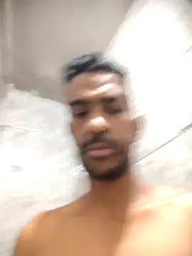 Gustavomoreno19 online show from September 9, 2025, 12:21 am