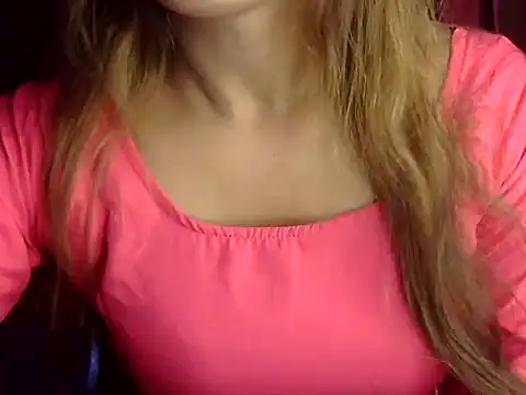 Snapshot of heartless_Queen chatting on September 22, 2025, 4:58 am heartless Queen online show from September 22, 2025, 4:58 am