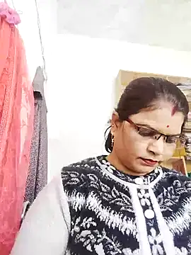 Bhavna hot online show from December 19, 2025, 7:59 am
