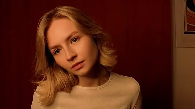 Snapshot of Sunshine_Angell chatting on December 21, 2025, 12:23 pm Sunshine Angell online show from December 21, 2025, 12:23 pm