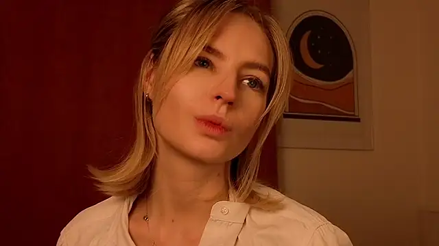 Snapshot of Sunshine_Angell chatting on January 9, 2026, 10:22 pm Sunshine Angell online show from January 9, 2026, 10:22 pm