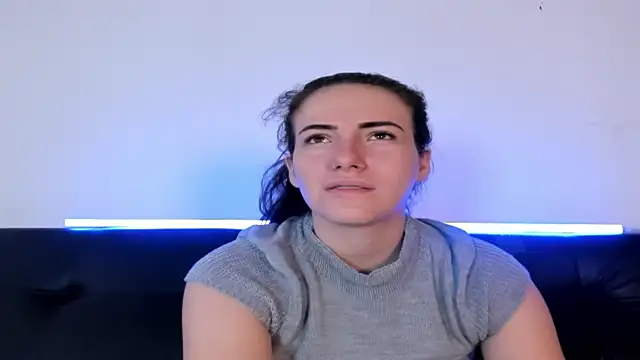 Snapshot of katalella_brown1 chatting on September 25, 2025, 12:09 pm katalella brown1 online show from September 25, 2025, 12:09 pm