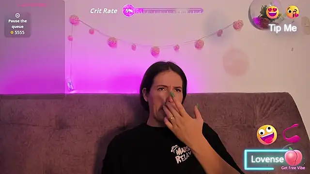 Snapshot of katalella_brown1 chatting on October 17, 2025, 11:46 am katalella brown1 online show from October 17, 2025, 11:46 am