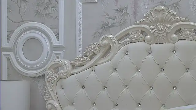 EllieFrosty  online show from October 9, 2025, 6:06 pm