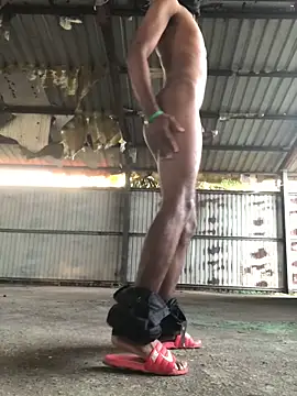 Snapshot of kavi1q1 chatting on October 28, 2025, 12:58 am kavi1q1 online show from October 28, 2025, 12:58 am