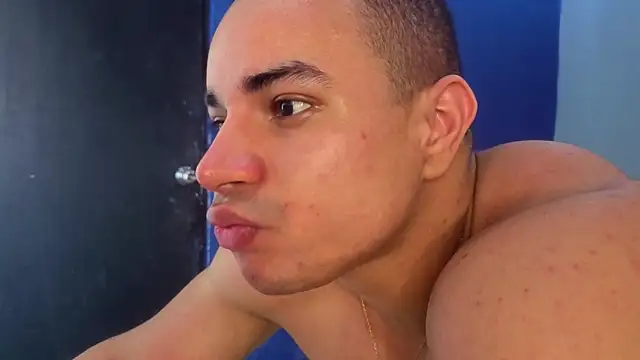 DylanGuss online show from December 14, 2025, 8:13 pm