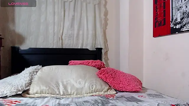 MaloryGolosa online show from October 17, 2025, 3:53 am