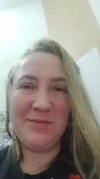 Snapshot of Kiss_Eva chatting on December 9, 2024, 9:16 pm Kiss Eva online show from December 9, 2024, 9:16 pm