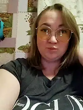 Snapshot of Kiss_Eva chatting on January 5, 2025, 9:47 pm Kiss Eva online show from January 5, 2025, 9:47 pm