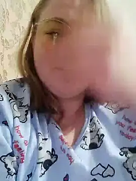 Snapshot of Kiss_Eva chatting on January 13, 2025, 6:27 pm Kiss Eva online show from January 13, 2025, 6:27 pm