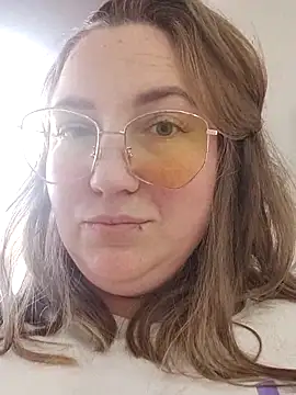 Snapshot of Kiss_Eva chatting on February 15, 2025, 12:54 pm Kiss Eva online show from February 15, 2025, 12:54 pm