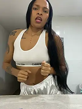 Luna025 online show from February 17, 2026, 6:21 am