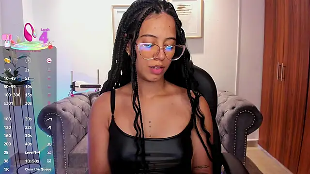 raven stonee online show from October 31, 2025, 3:07 am