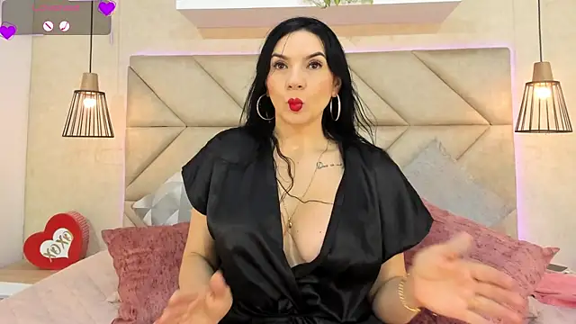 ValeryyWilliams online show from September 24, 2025, 11:35 am