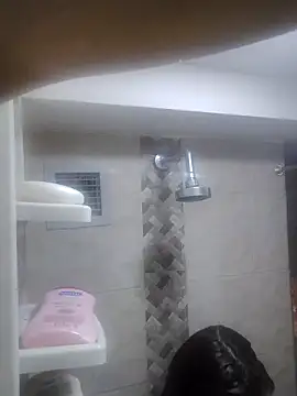 VioletxBloom online show from November 28, 2025, 4:53 pm