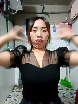 sulove xx online show from October 25, 2025, 2:13 pm