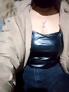 sulove xx online show from December 18, 2025, 8:42 am