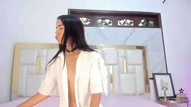 HilaryStarkx online show from September 21, 2025, 2:40 pm