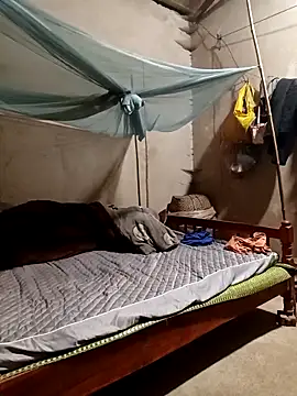 quynhkoolbae online show from January 19, 2026, 1:53 am