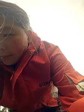 quynhkoolbae online show from February 20, 2026, 1:13 am