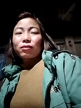 Annaacutee online show from November 23, 2025, 9:14 pm