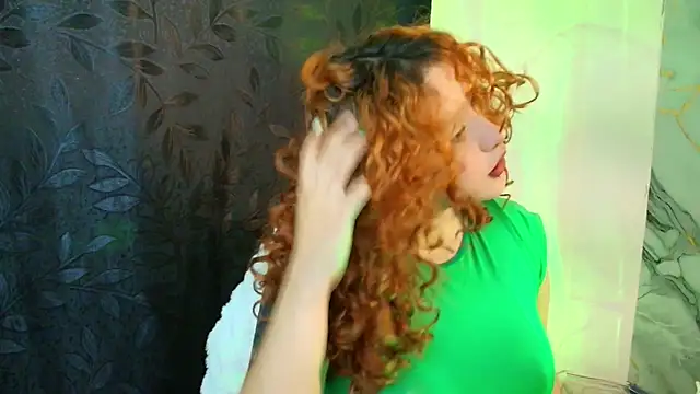 Suxan White  online show from March 17, 2026, 1:14 pm