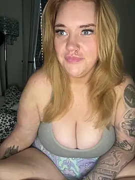 MysteriousMylaX online show from November 1, 2025, 3:58 pm