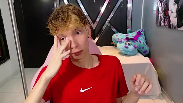 park jimin1 online show from October 3, 2025, 12:57 pm