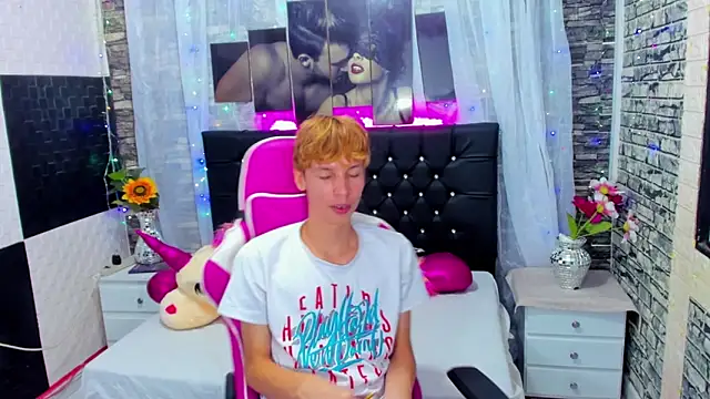 park jimin1 online show from October 19, 2025, 3:12 pm