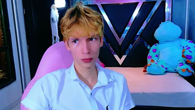 park jimin1 online show from November 11, 2025, 12:27 pm