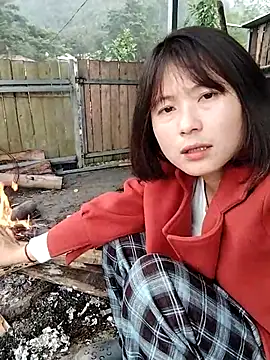 linda bae00 online show from December 18, 2025, 3:23 am