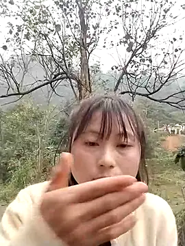 Snapshot of linda_bae00 chatting on February 5, 2026, 1:21 am linda bae00 online show from February 5, 2026, 1:21 am