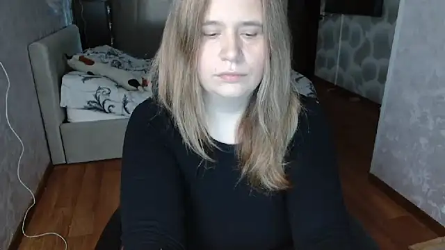 AdelinaLawson online show from May 10, 2026, 9:14 am