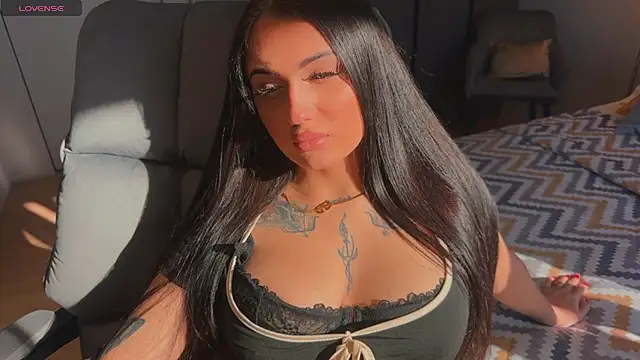 mygoddesshecate online show from October 18, 2025, 5:21 am