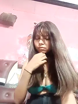 Snapshot of VamikaAngel chatting on October 4, 2025, 2:48 pm VamikaAngel online show from October 4, 2025, 2:48 pm