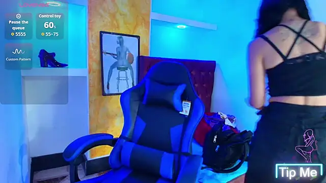 alison moon7 online show from January 13, 2026, 12:54 pm