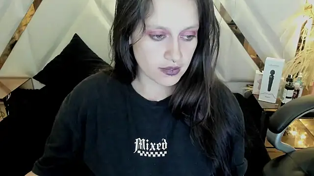 Morana  Hot online show from October 20, 2025, 3:51 am