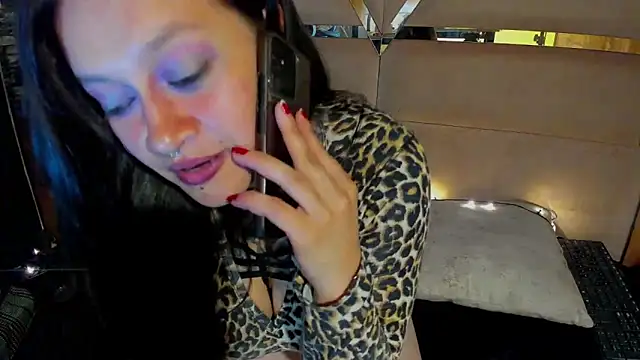 Morana  Hot online show from November 8, 2025, 4:56 am