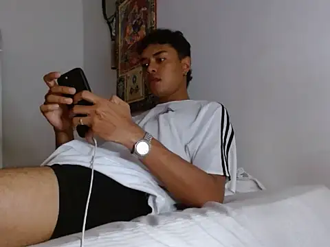 Snapshot of Nash_Fire chatting on September 21, 2025, 7:59 pm Nash Fire online show from September 21, 2025, 7:59 pm