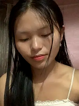 milo bae online show from September 9, 2025, 3:28 am