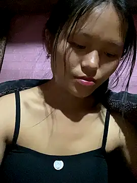 milo bae online show from November 16, 2025, 5:02 am