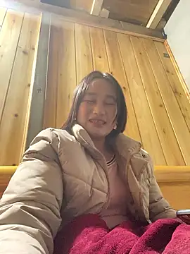 phungtiti online show from January 11, 2026, 12:32 pm