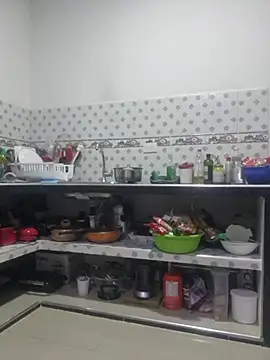 Nina vallon online show from February 17, 2026, 10:56 am