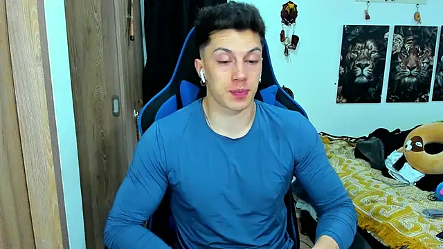 javiersexymann online show from December 23, 2024, 2:35 am