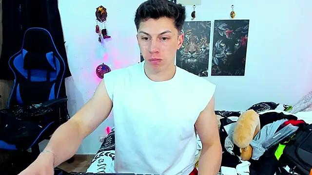 javiersexymann online show from January 27, 2025, 9:22 pm